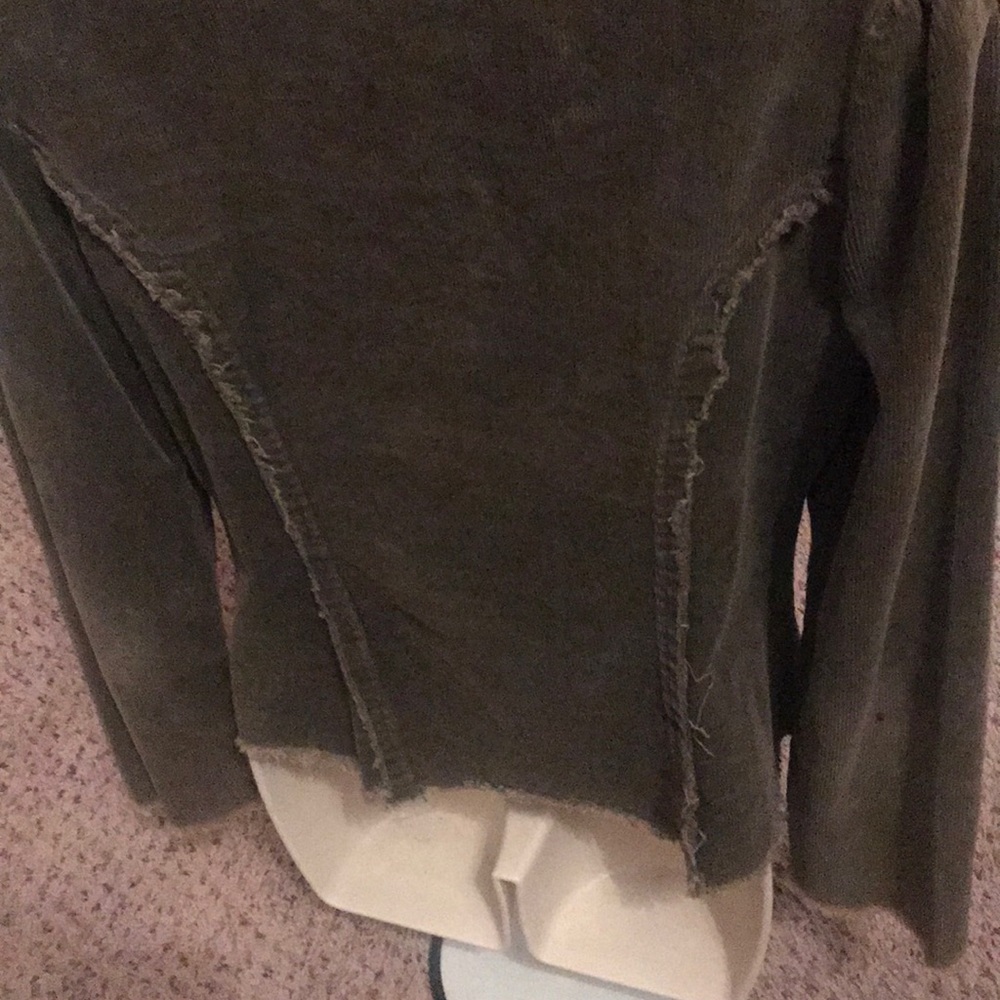 Green Jacket - Picture 4 of 6